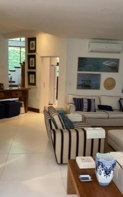 Casa Deliciosa Em Condo C/ Piscina Frente Ao Mar Sao Sebastiao  Eksteriør bilde
